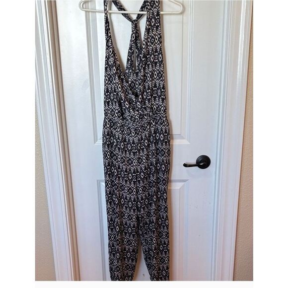 Ann Taylor LOFT Jumpsuit Women Size M Geo Print Twist Back Tapered Leg Faux Wrap - Picture 3 of 7